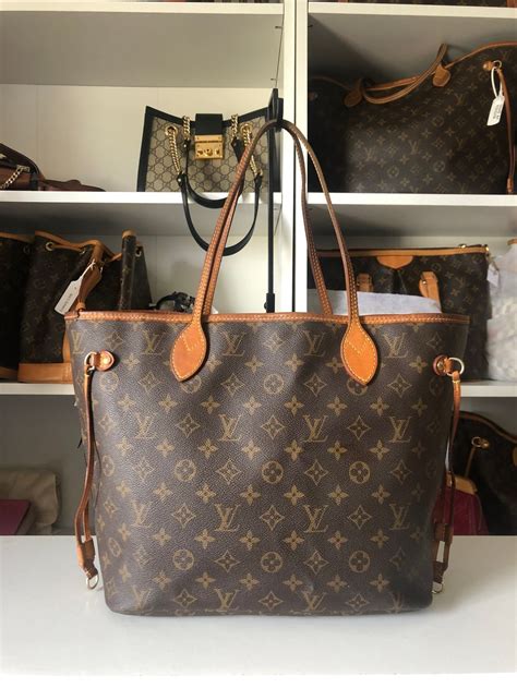 louis vuitton totally mm authentic|louis vuitton neverfull mm outlet.